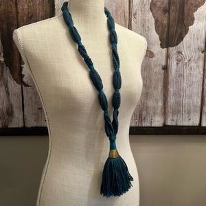 Rope tasseled Necklace